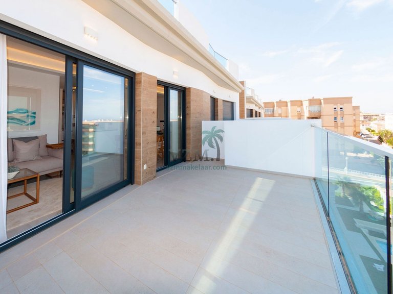 Apartment for Sale in Guardamar Del Segura, Alicante 16