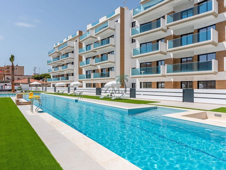 Apartment for Sale in Guardamar Del Segura, Alicante 2