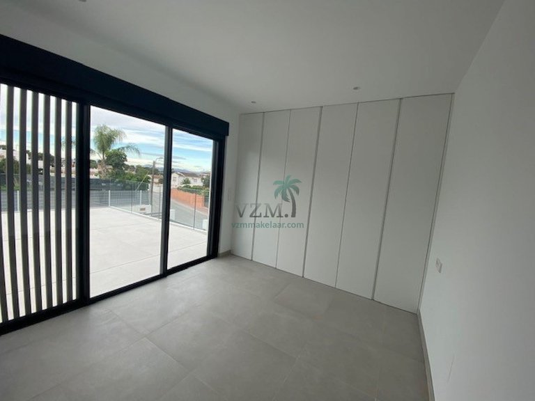 Villa for Sale in Orihuela, Alicante 32