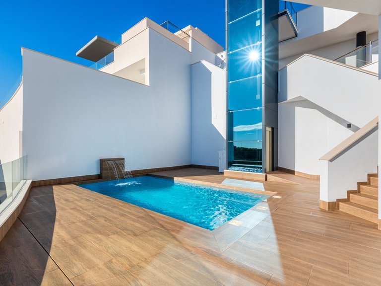 Villa for Sale in San Miguel De Salinas, Alicante 1