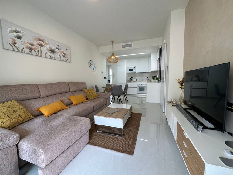 Apartment for Sale in Torrevieja, Alicante 14