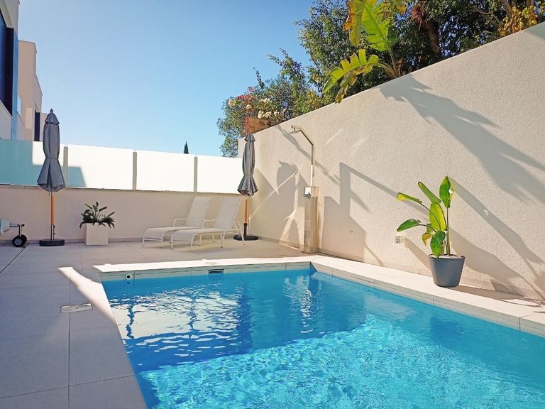 Villa for Sale in Punta Prima, Alicante 5