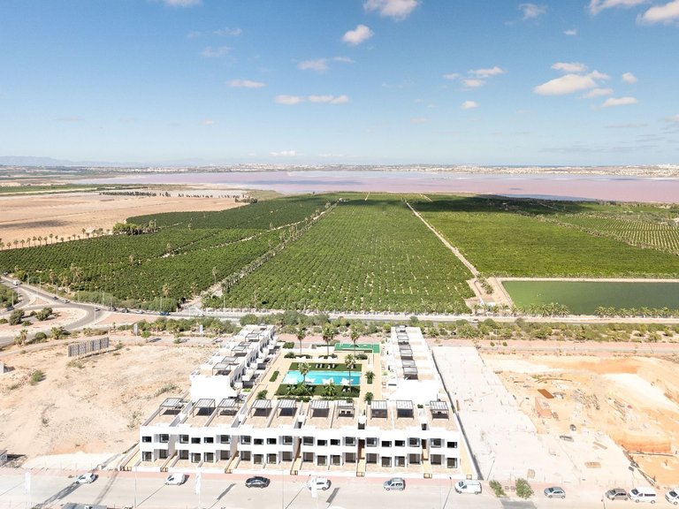 Apartment for Sale in Urbanizacion Los Balcones, Alicante 35