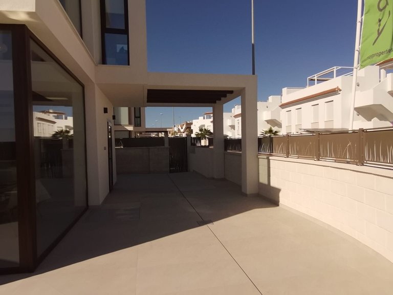 Villa for Sale in Ciudad Quesada, Alicante 2