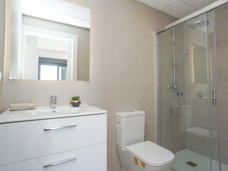 Apartment for Sale in Torrevieja, Alicante 46