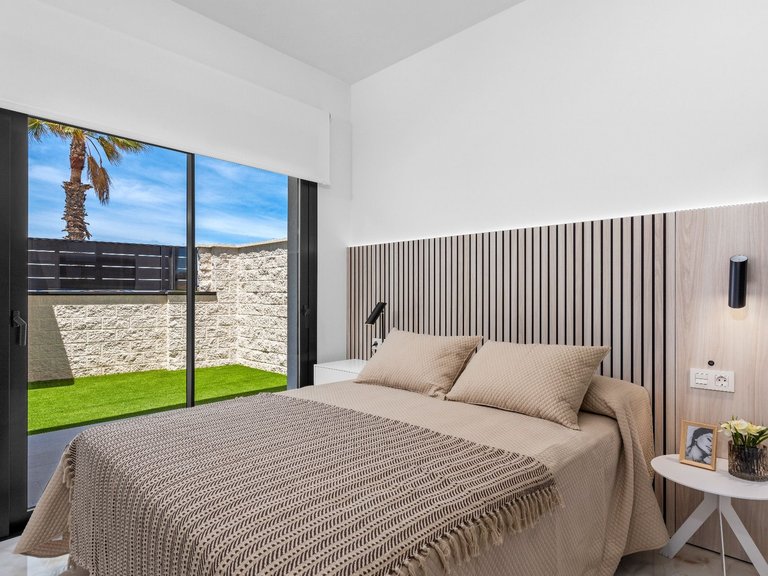 Villa for Sale in Algorfa, Alicante 39