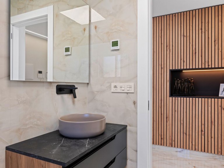 Villa for Sale in Algorfa, Alicante 32