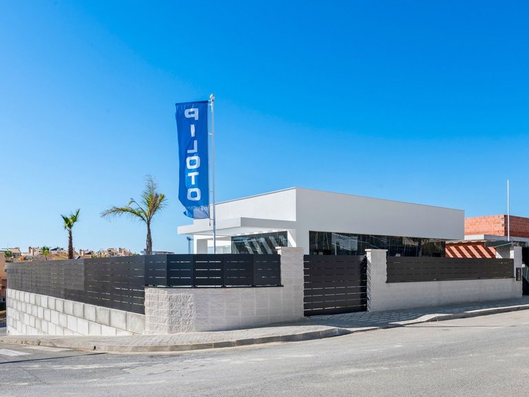 Villa for Sale in Algorfa, Alicante 4