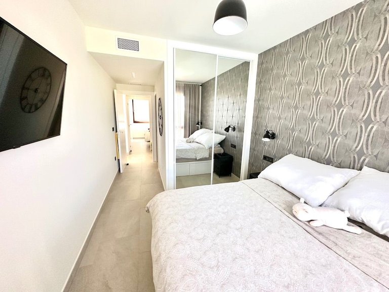 Apartment for Sale in Urbanizacion Los Balcones, Alicante 11