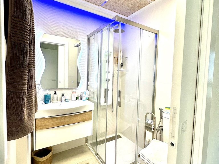 Apartment for Sale in Urbanizacion Los Balcones, Alicante 12