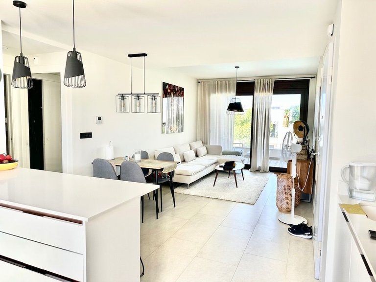 Apartment for Sale in Urbanizacion Los Balcones, Alicante 8