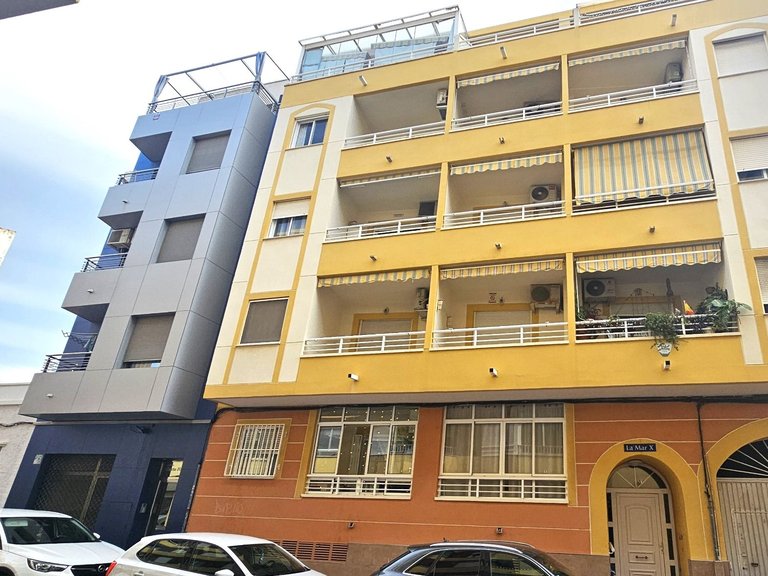 Apartment for Sale in Torrevieja, Alicante 1