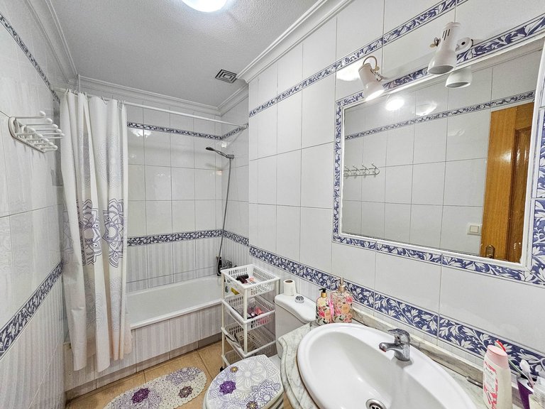 Apartment for Sale in Torrevieja, Alicante 4