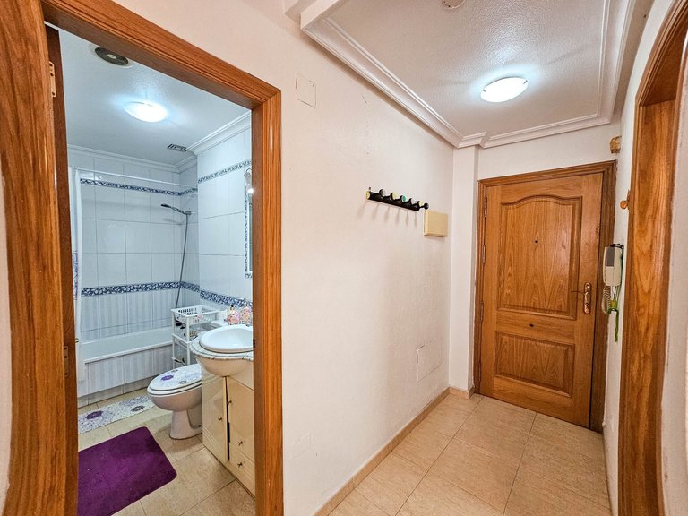 Apartment for Sale in Torrevieja, Alicante 8