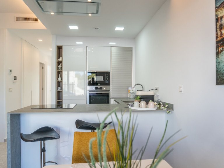 Apartment for Sale in Urbanizacion Los Balcones, Alicante 31