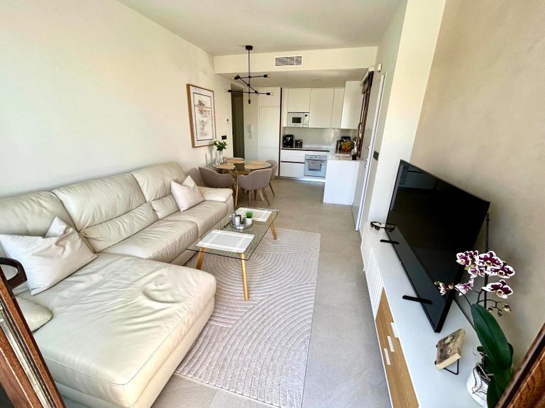 Apartment for Sale in Urbanizacion Los Balcones, Alicante 12