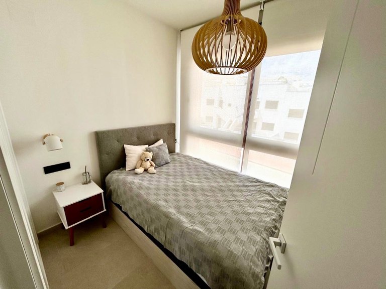 Apartment for Sale in Urbanizacion Los Balcones, Alicante 18