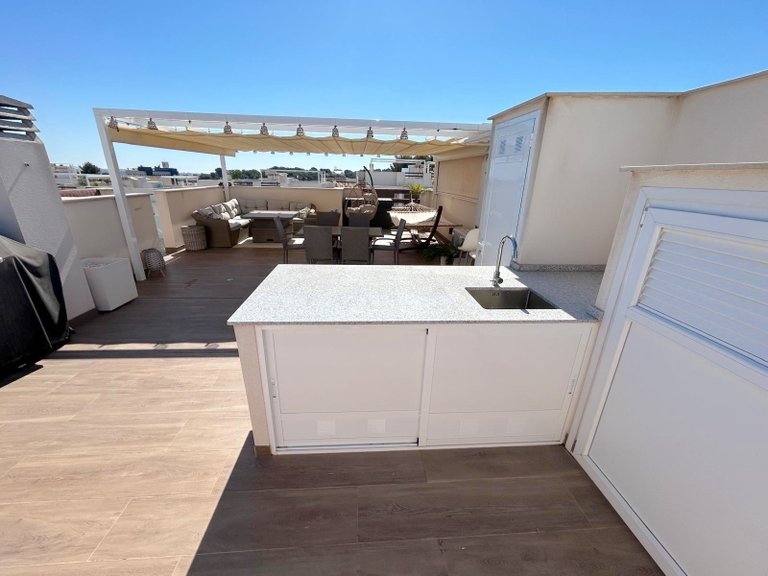 Apartment for Sale in Urbanizacion Los Balcones, Alicante 19