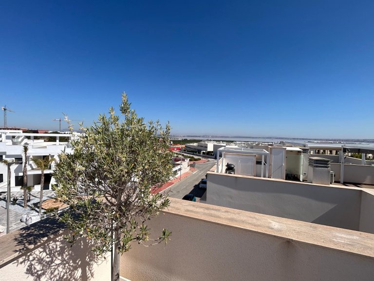 Apartment for Sale in Urbanizacion Los Balcones, Alicante 20