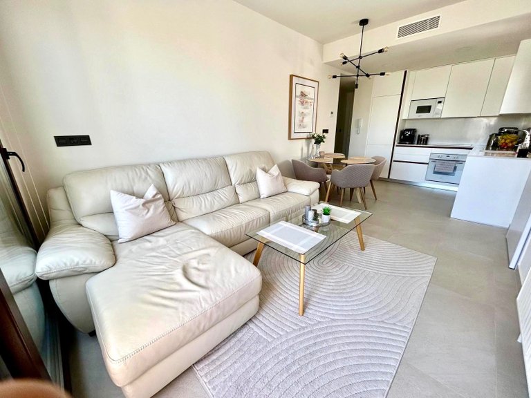 Apartment for Sale in Urbanizacion Los Balcones, Alicante 22