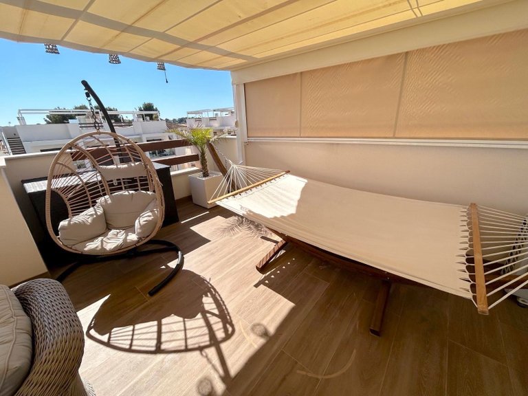 Apartment for Sale in Urbanizacion Los Balcones, Alicante 24