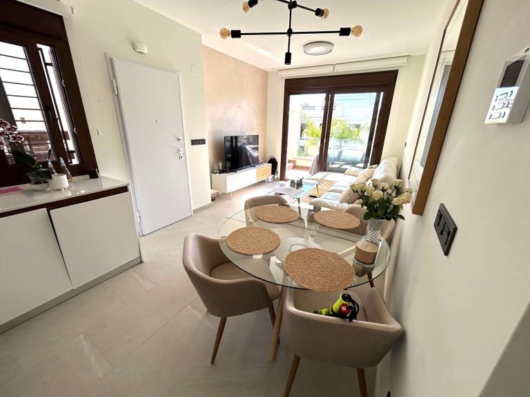 Apartment for Sale in Urbanizacion Los Balcones, Alicante 26