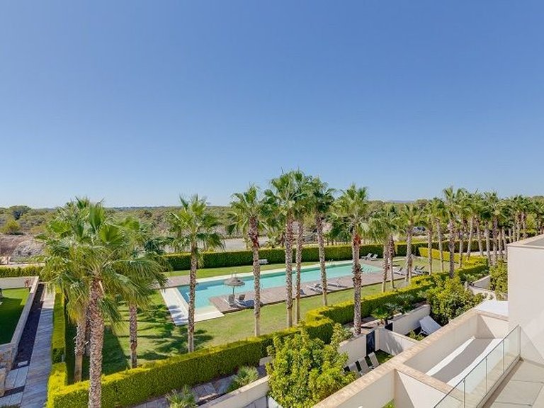 Apartment for Sale in Dehesa De Campoamor, Alicante 4