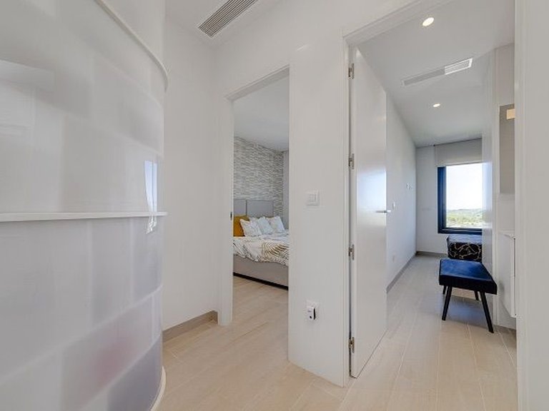 Apartment for Sale in Dehesa De Campoamor, Alicante 17