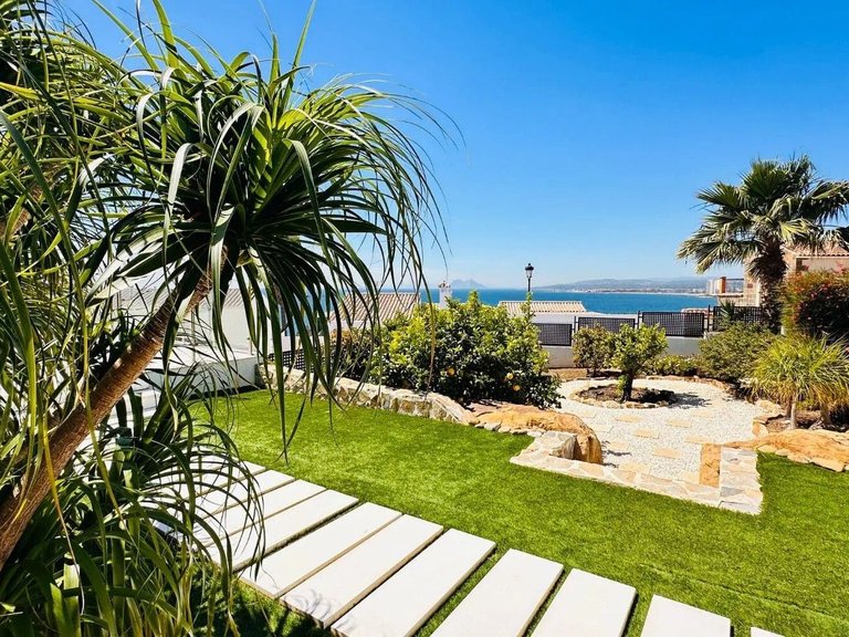 Villa for Sale in Manilva, Malaga 6