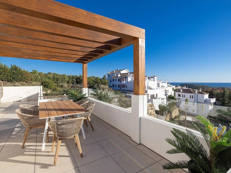 Apartment for Sale in Casares, Malaga 1