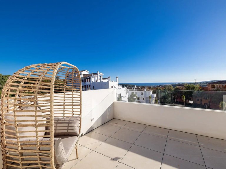 Apartment for Sale in Casares, Malaga 12