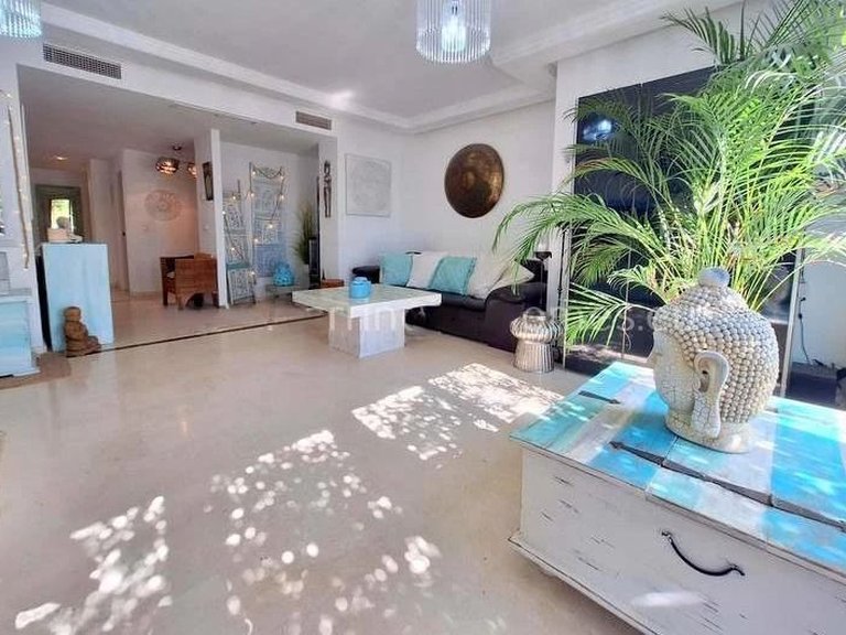 Apartment for Sale in Casares, Malaga 8
