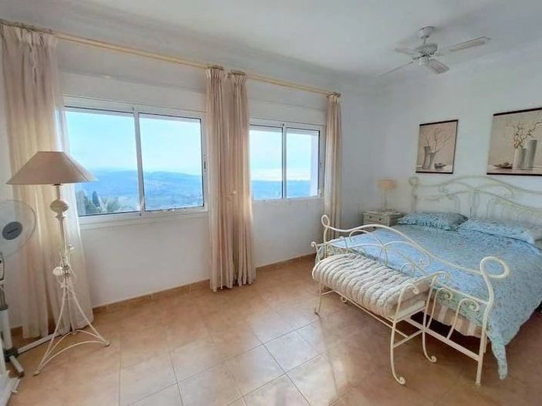 Apartment for Sale in Manilva, Malaga 8