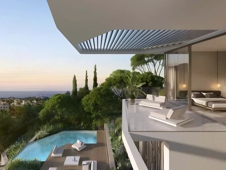 Villa for Sale in Marbella, Malaga 10