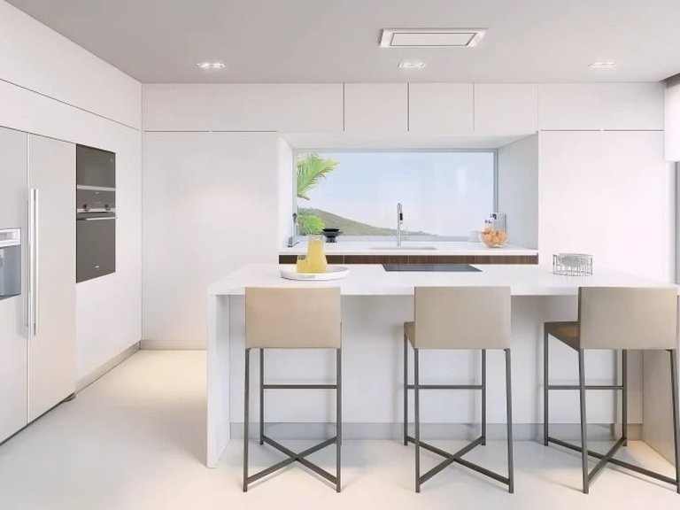 Villa for Sale in Marbella, Malaga 8