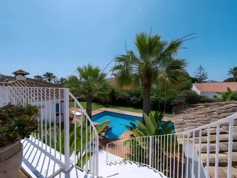 Villa for Sale in Marbella, Malaga 4