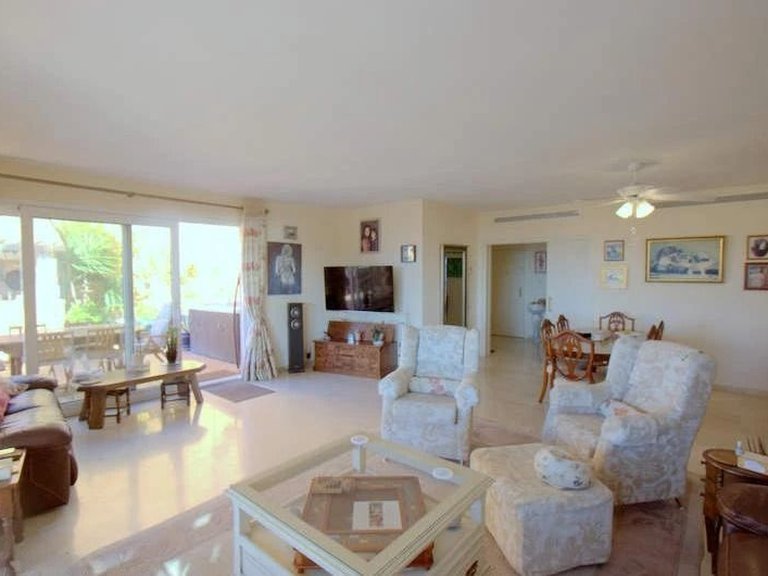 Apartment for Sale in Manilva, Malaga 10