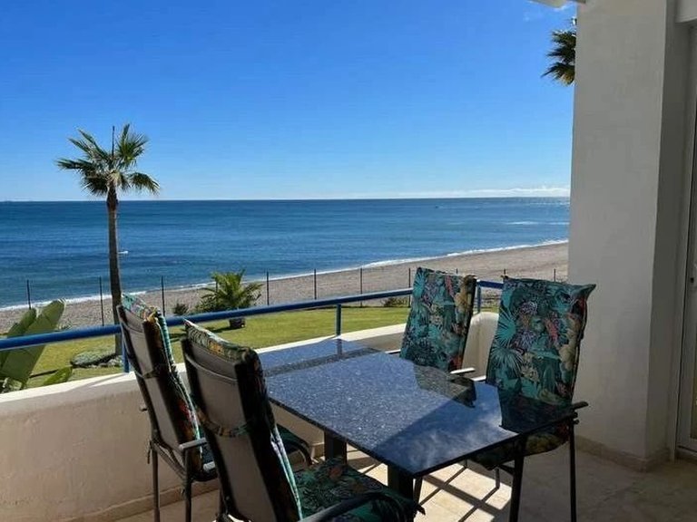 Apartment for Sale in Casares, Malaga 1