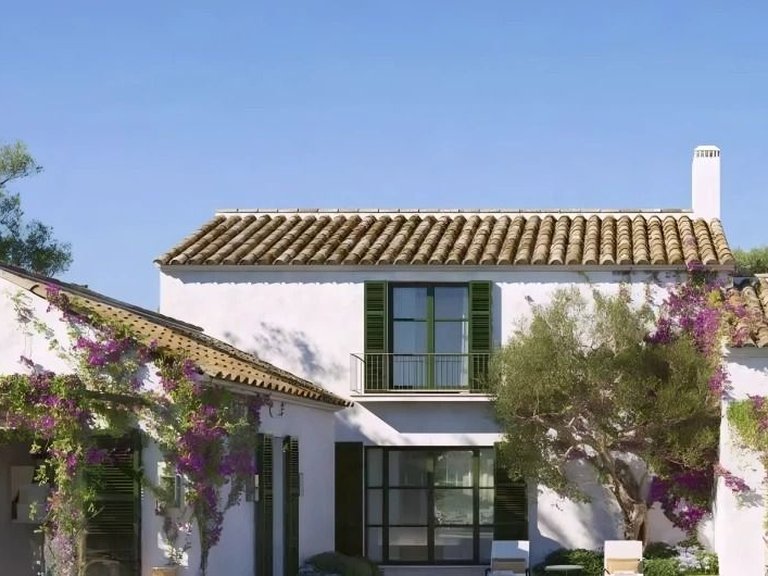 Villa for Sale in Casares, Malaga 4