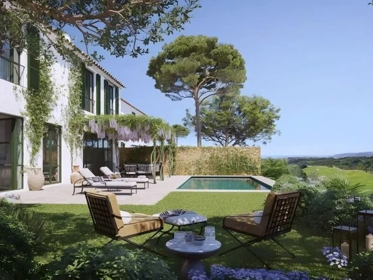 Villa for Sale in Casares, Malaga 3