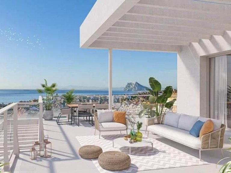 Apartment for Sale in Alcaidesa, Cadiz 1