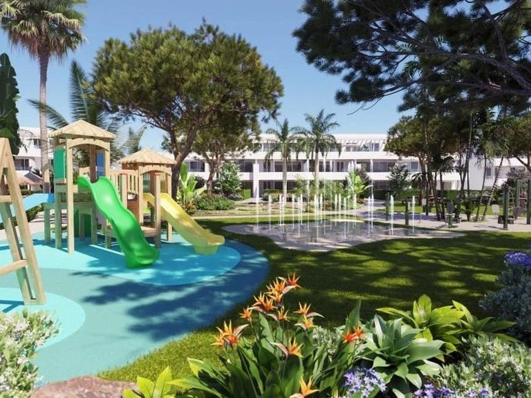 Apartment for Sale in Alcaidesa, Cadiz 4