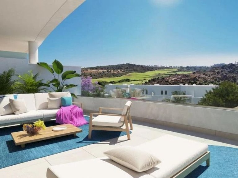 Apartment for Sale in Alcaidesa, Cadiz 2
