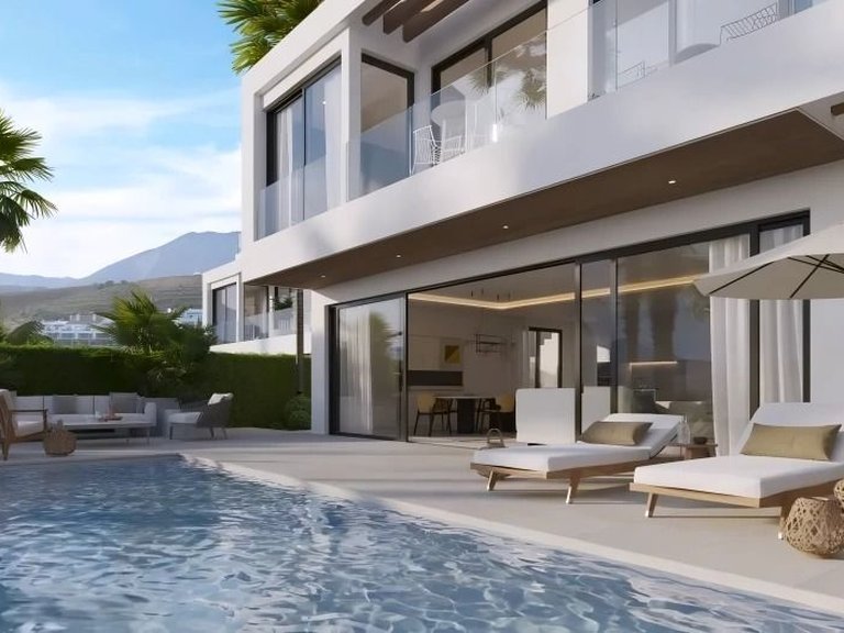 Villa for Sale in Casares, Malaga 3