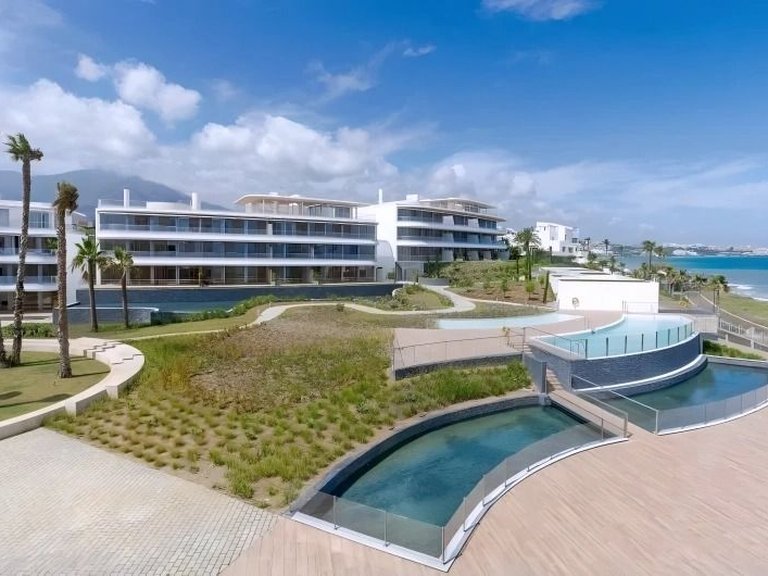 Apartment for Sale in Estepona, Malaga 1