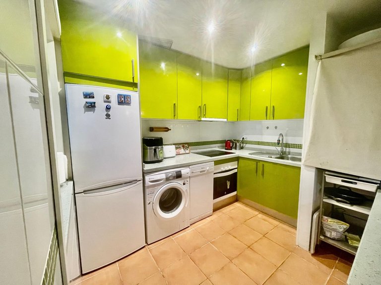 Apartment for Rent in Marbella, Malaga 23