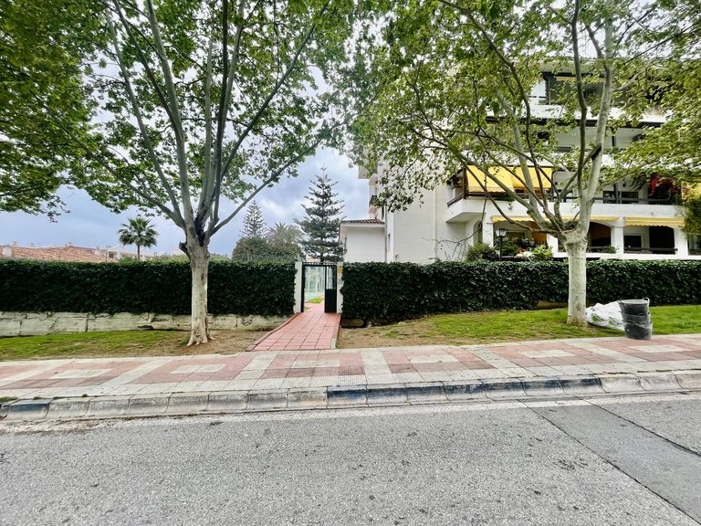 Apartment for Rent in Marbella, Malaga 30