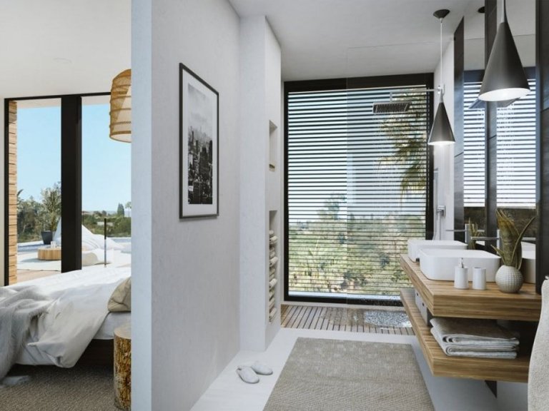 Villa for Sale in Estepona, Malaga 9