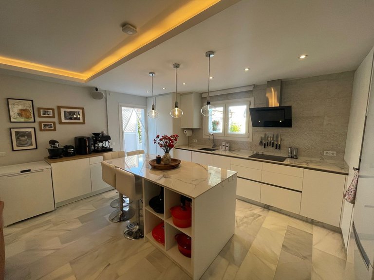 Apartment for Sale in Estepona, Malaga 8