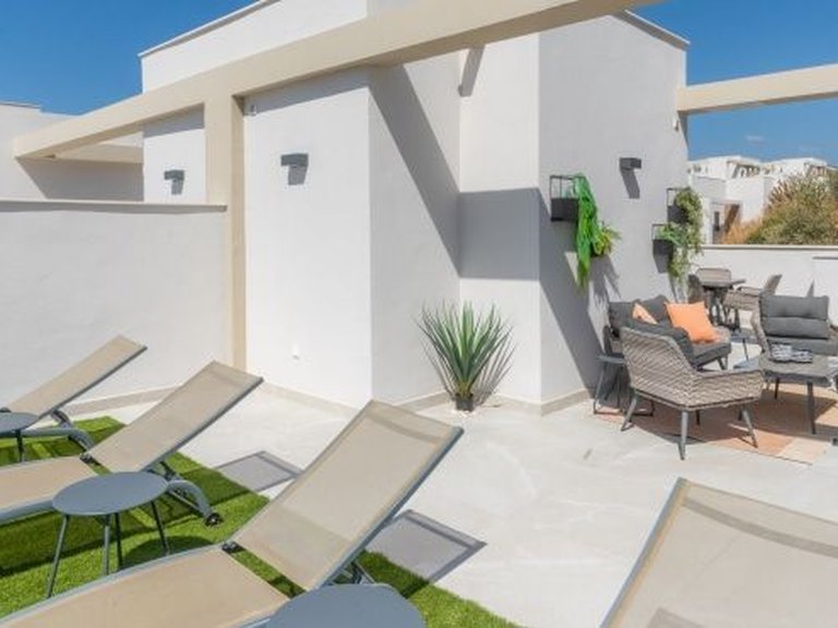 Town House for Sale in Istán, Malaga 12